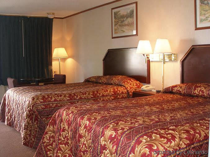 Red Carpet Inn Greensboro Extérieur photo